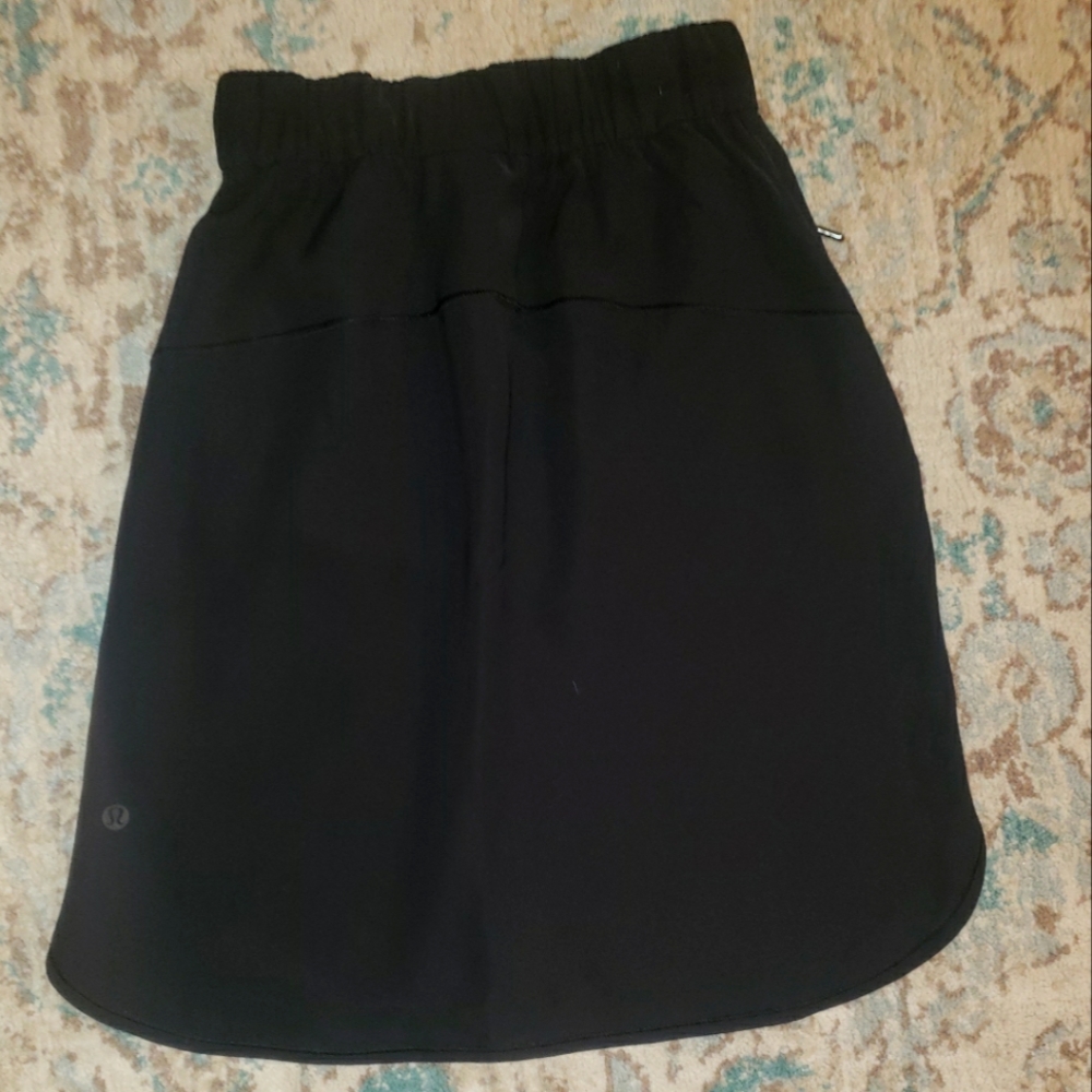 Last Chance! On The fly Lululemon skirt - Picture 7 of 10